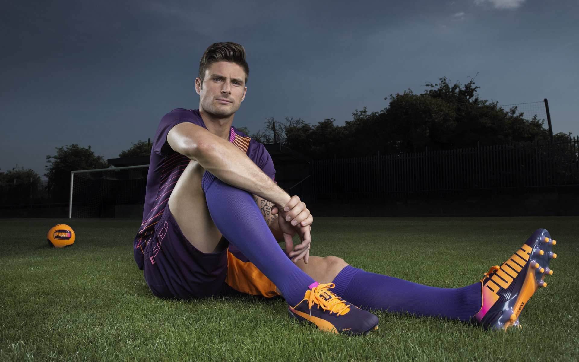 巴黎圣日耳曼锋线三叉戟火力全开,巴黎圣日耳曼三大前锋